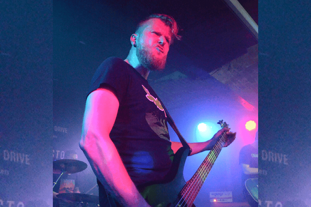 Sebastian Sparr - Bass